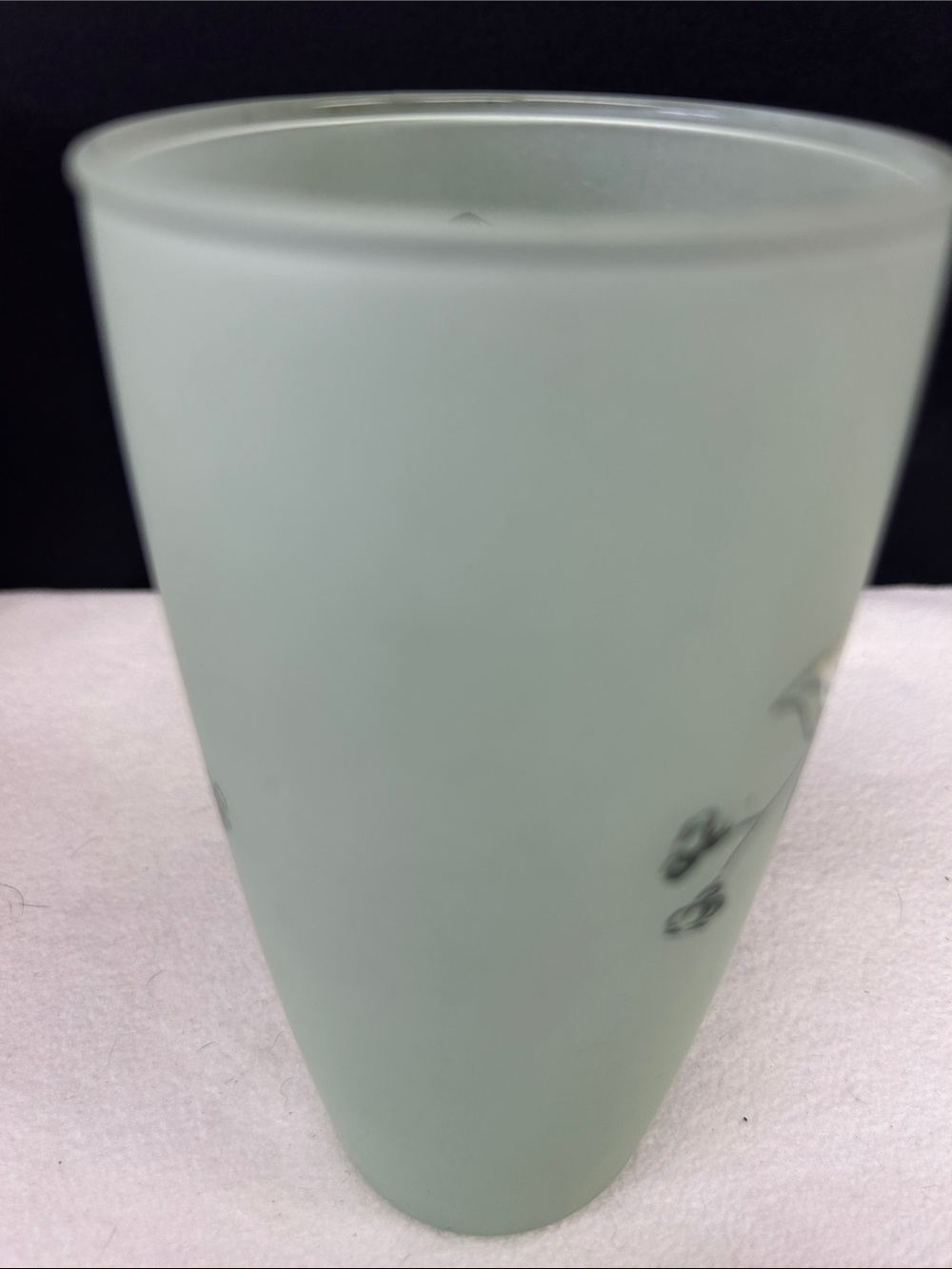 Vintage set of 4 frosted glass “Dogwood Design” 5..5” tumblers by Anchor Hocking - Picture 12 of 16